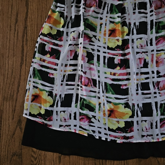 Tunic top - Picture 5 of 7